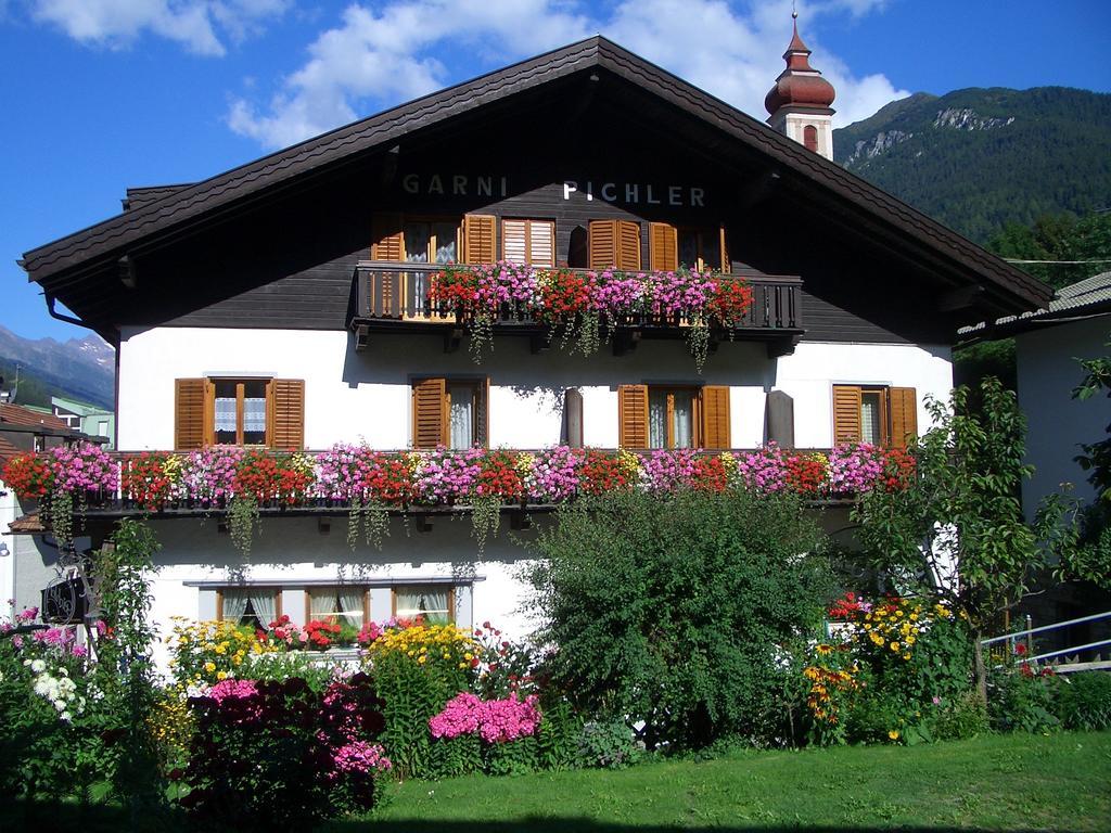 Aparthotel Pichler Colle Isarco Esterno foto