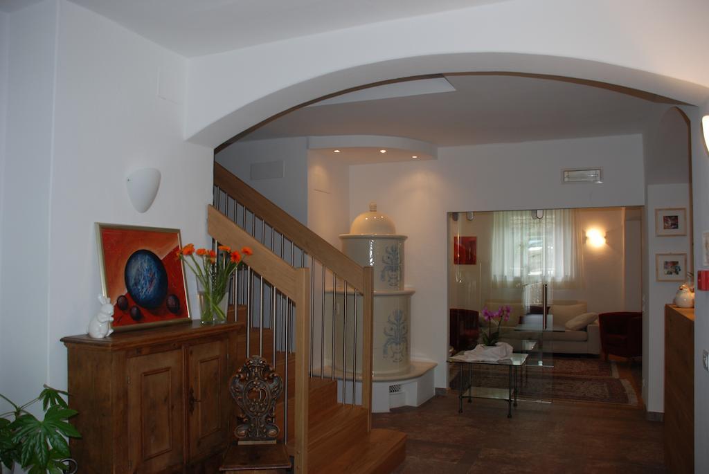 Aparthotel Pichler Colle Isarco Esterno foto